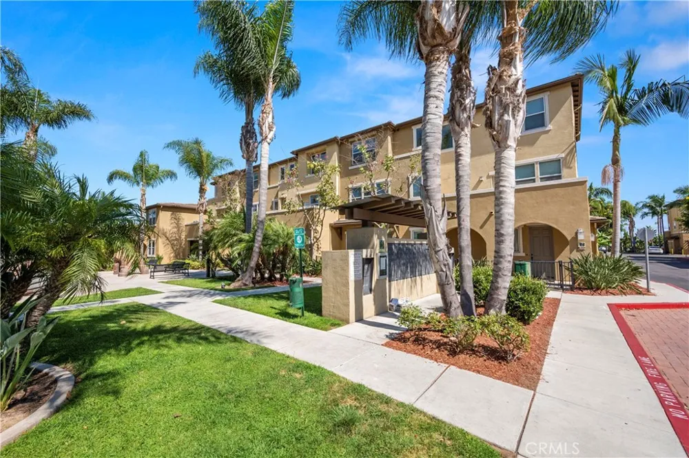 745 Paradise National City, CA 91950