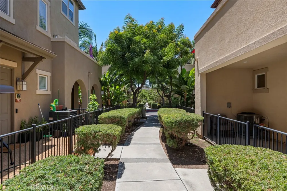 745 Paradise National City, CA 91950