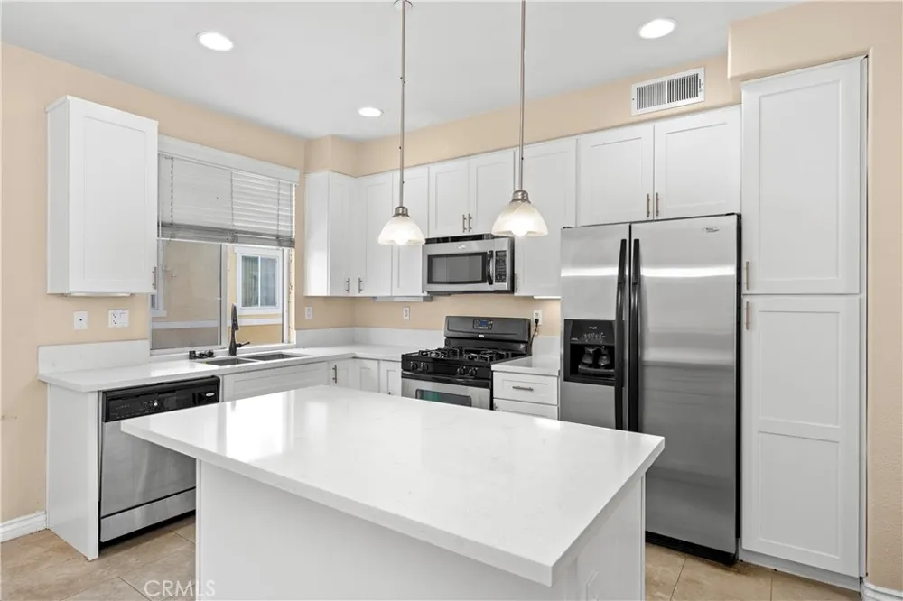 745 Paradise National City, CA 91950