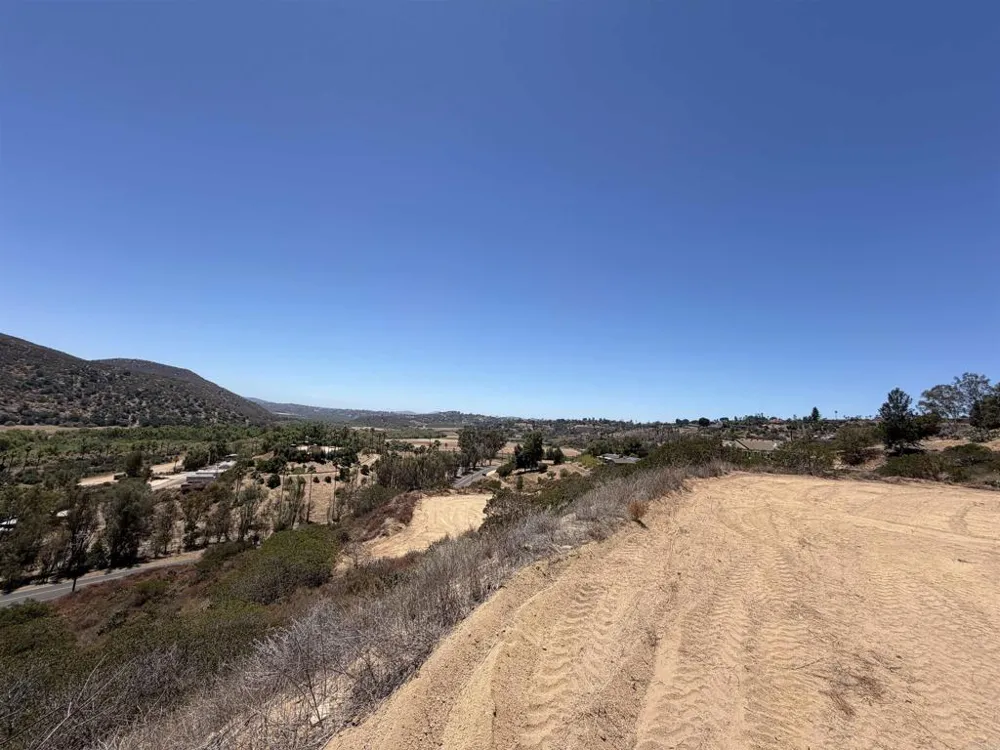 San Pasqual Road Escondido, CA 92025