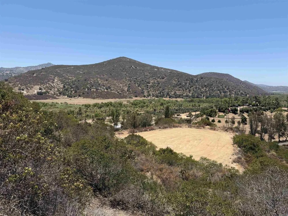 San Pasqual Road Escondido, CA 92025