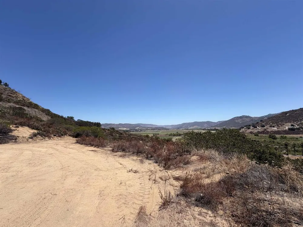 San Pasqual Road Escondido, CA 92025