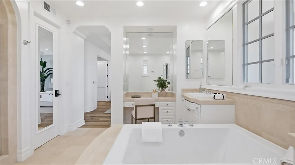 26 Sidney Bay Drive Newport Coast, CA 92657