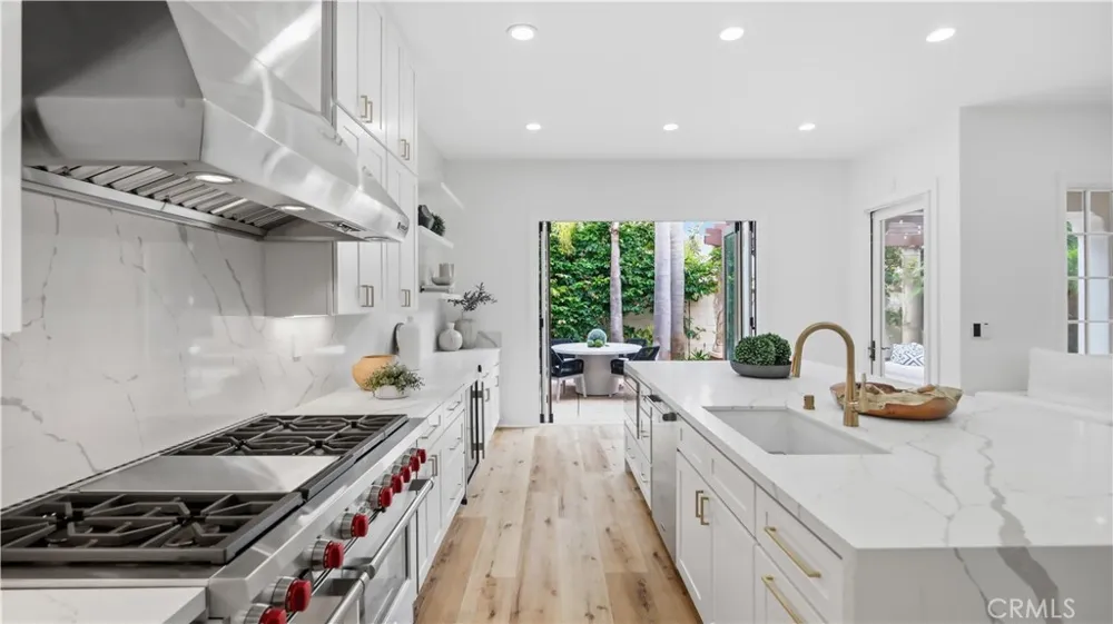 26 Sidney Bay Drive Newport Coast, CA 92657