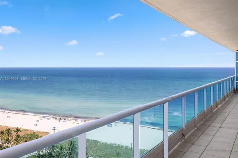5025 Collins Ave #1707