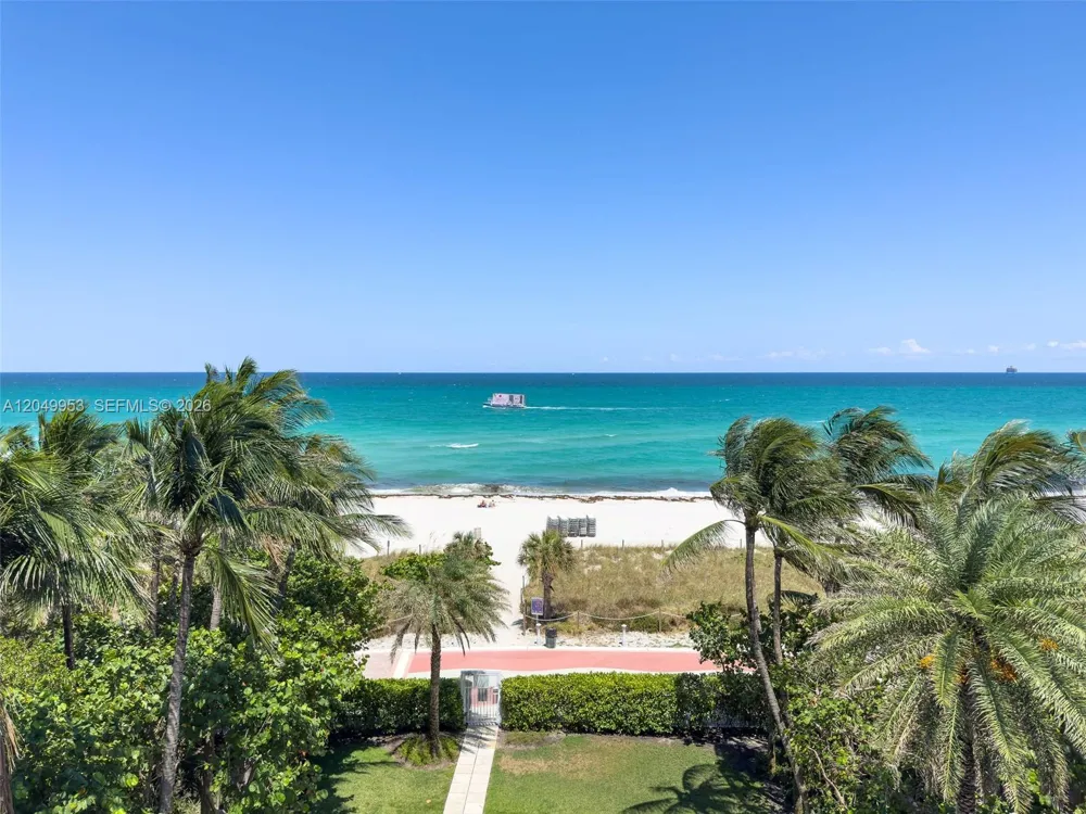 5025 Collins Ave #1707 Miami Beach, FL 33140