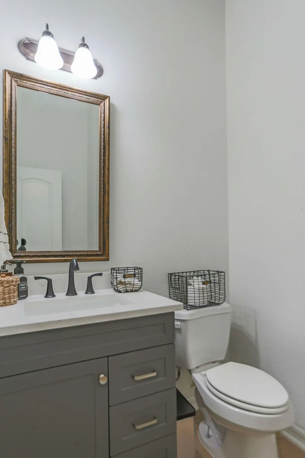208 Mirafield Lane Austin, TX 78737