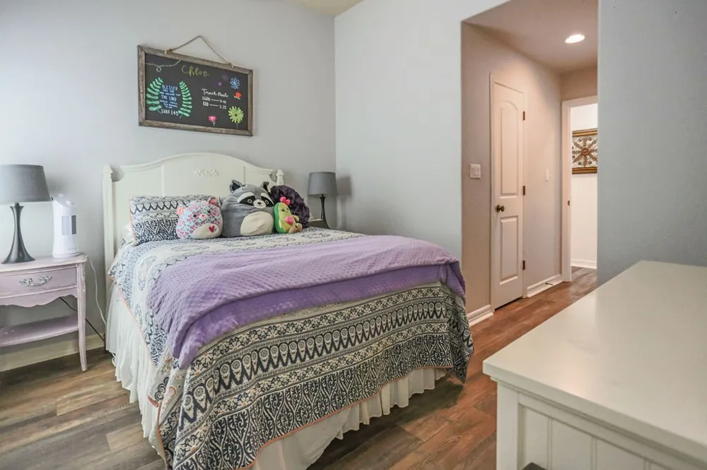 208 Mirafield Lane Austin, TX 78737