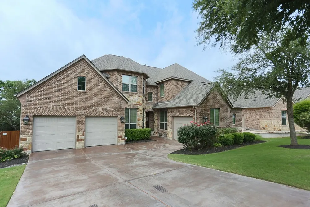 208 Mirafield Lane Austin, TX 78737