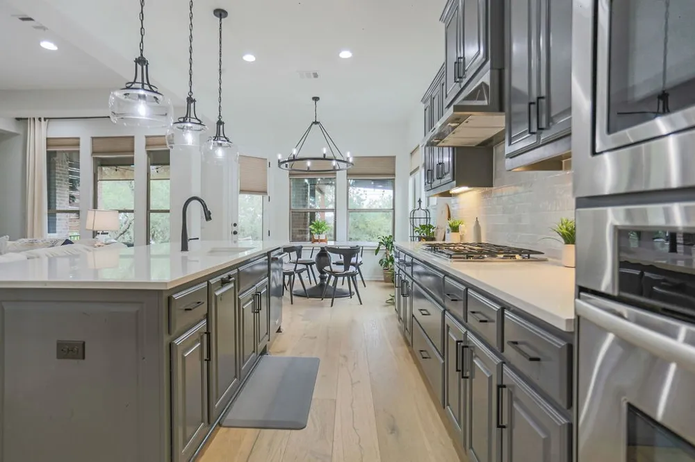 208 Mirafield Lane Austin, TX 78737