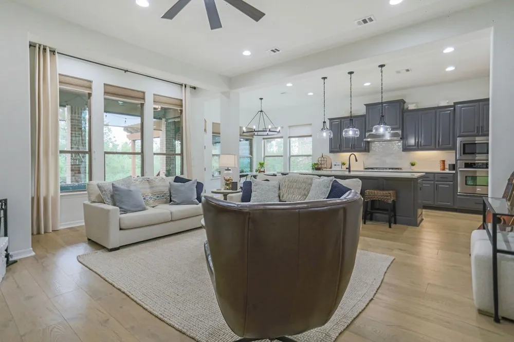 208 Mirafield Lane Austin, TX 78737