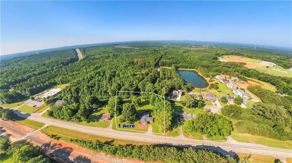 2986 Hilltop Dr Buchanan, GA 30113