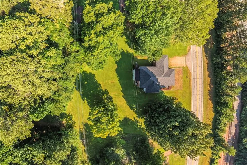 2986 Hilltop Dr Buchanan, GA 30113