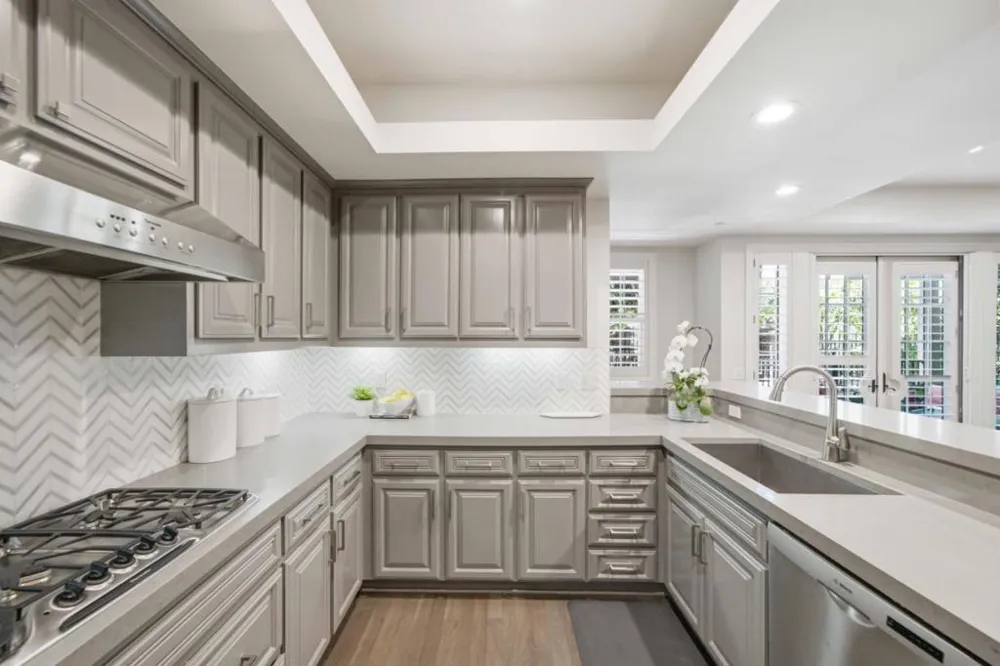 325 Channing Avenue #112 Palo Alto, CA 94301