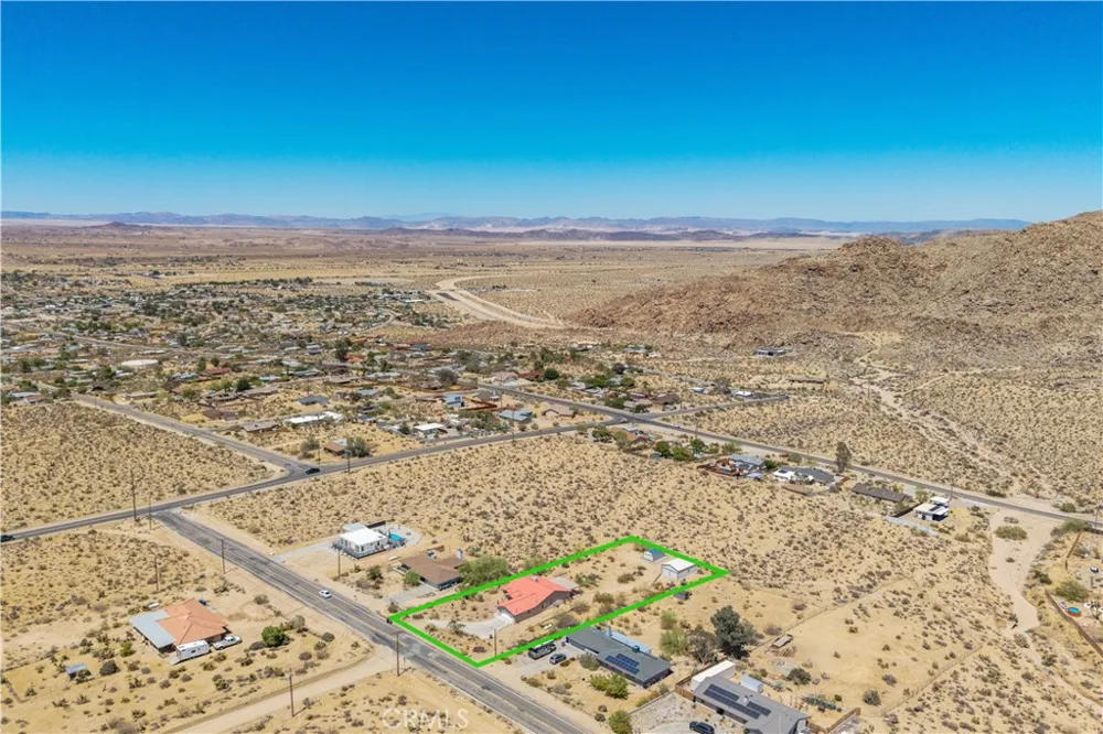 7381 Sunset Road Joshua Tree, CA 92252