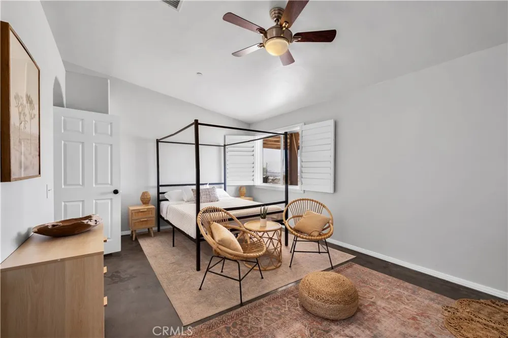 7381 Sunset Road Joshua Tree, CA 92252