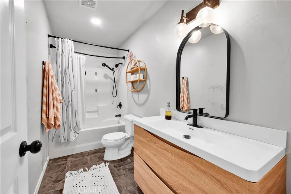 7381 Sunset Road Joshua Tree, CA 92252