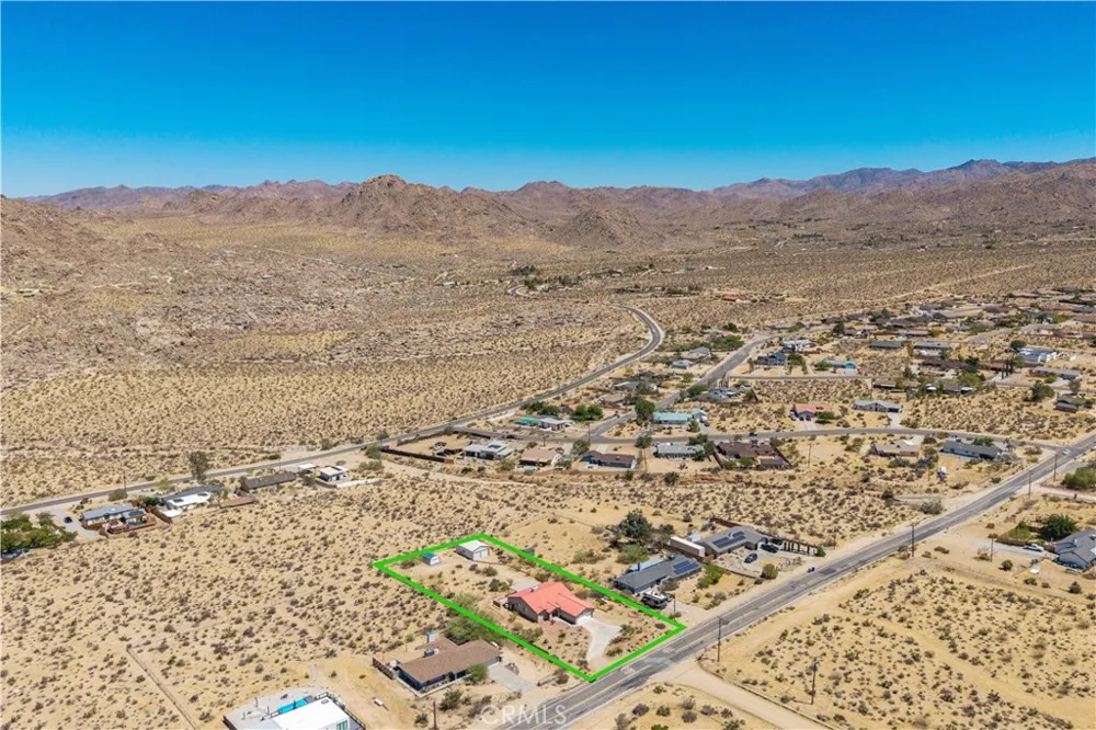 7381 Sunset Road Joshua Tree, CA 92252