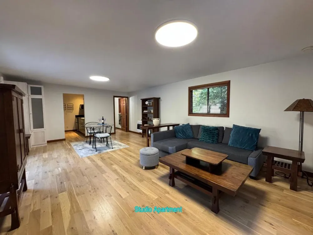 20378 Black Road Los Gatos, CA 95033