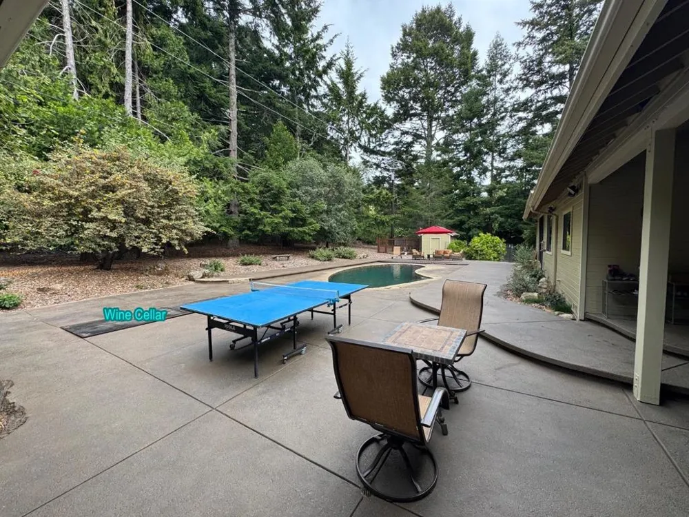 20378 Black Road Los Gatos, CA 95033