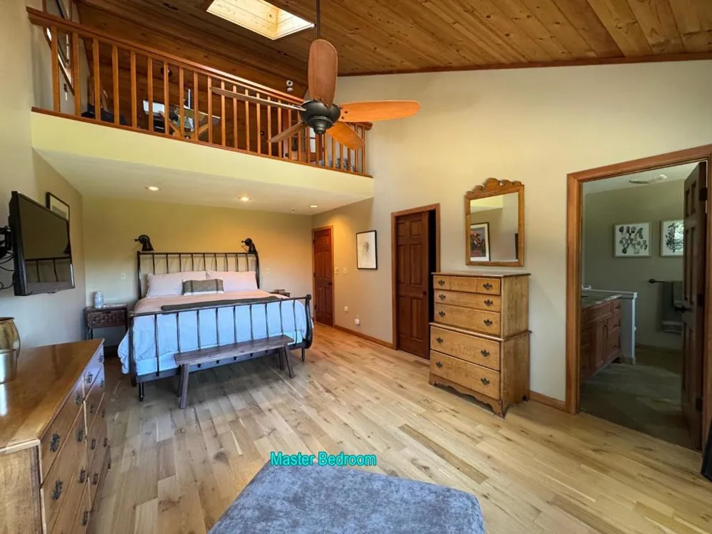 20378 Black Road Los Gatos, CA 95033