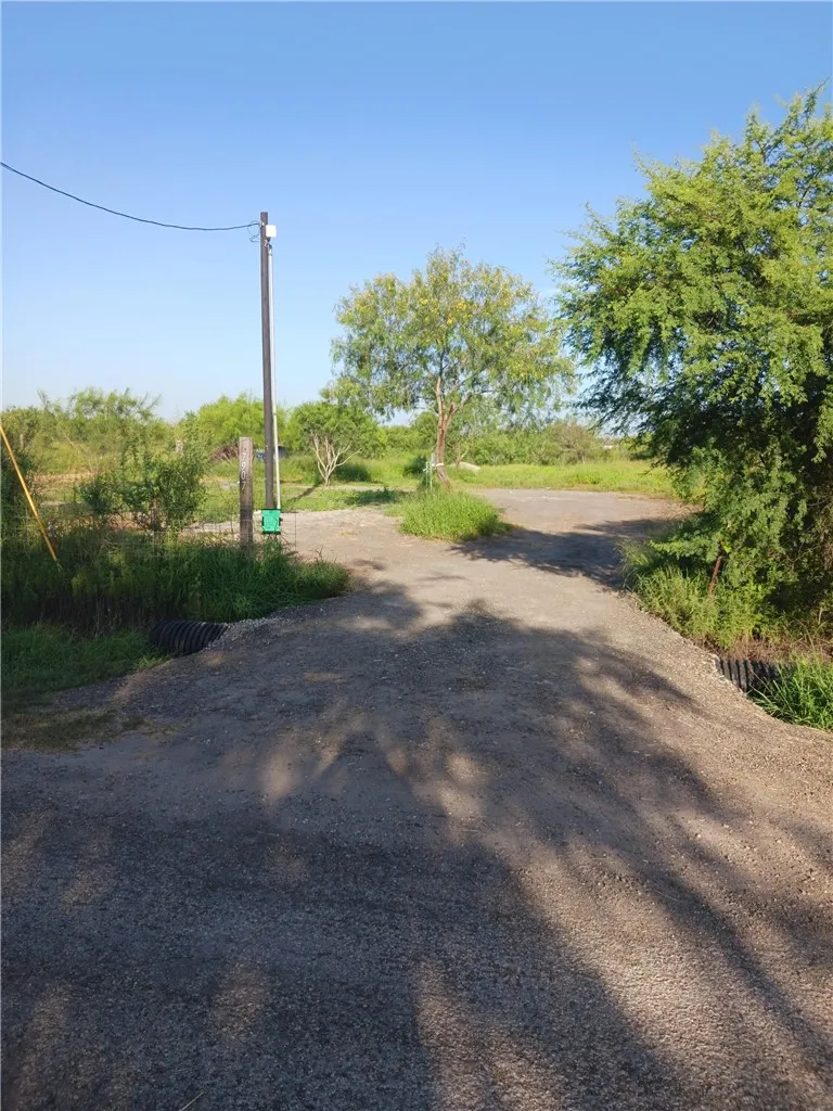 7883 County Road 2431 Sinton, TX 78387