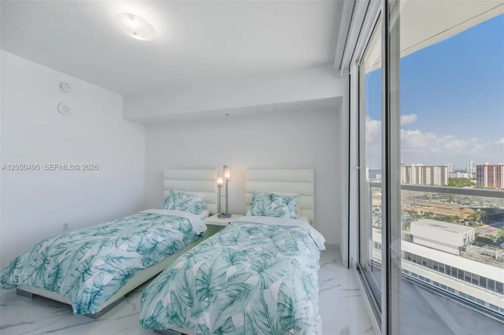 16699 Collins Ave #2004 Sunny Isles Beach, FL 33160