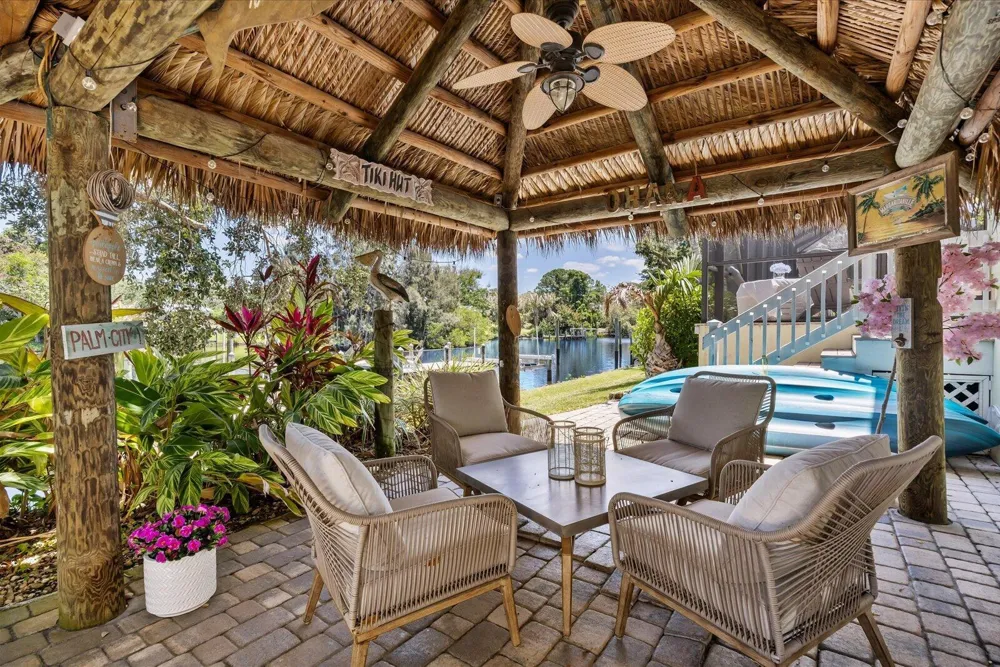 851 SW Pine Tree Lane Palm City, FL 34990