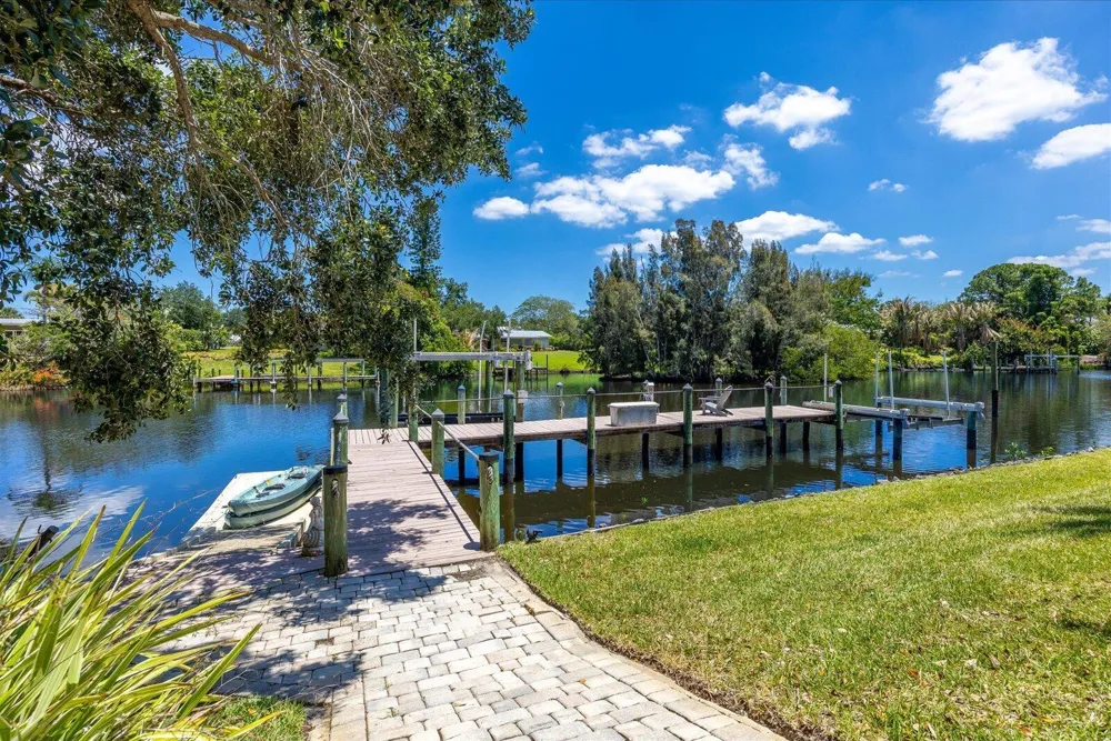 851 SW Pine Tree Lane Palm City, FL 34990