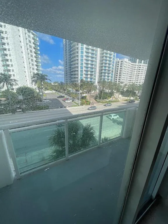 3000 S Ocean Drive #302 Hollywood, FL 33019
