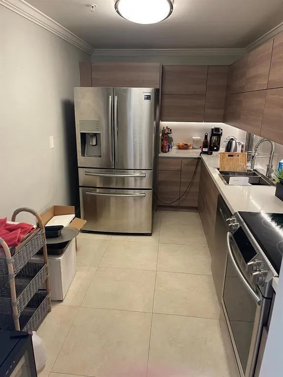 3000 S Ocean Drive #302 Hollywood, FL 33019