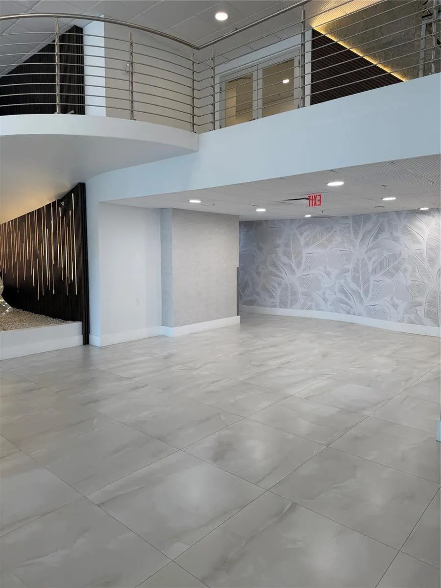 3000 S Ocean Drive #302 Hollywood, FL 33019