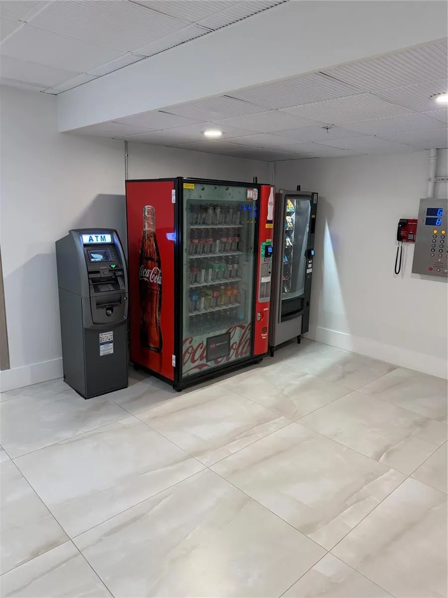 3000 S Ocean Drive #302 Hollywood, FL 33019