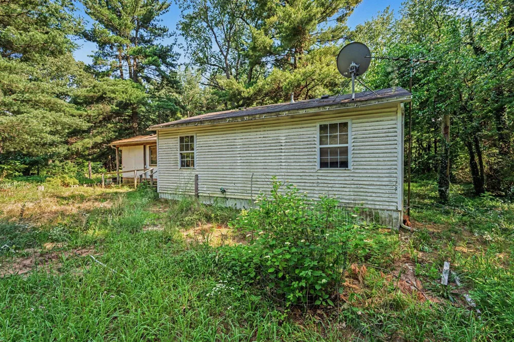84133 42nd Street Decatur, MI 49045