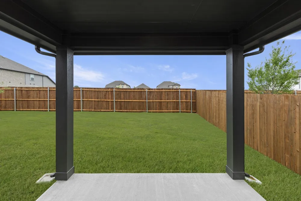 1811 Gleasondale Drive Forney, TX 75126
