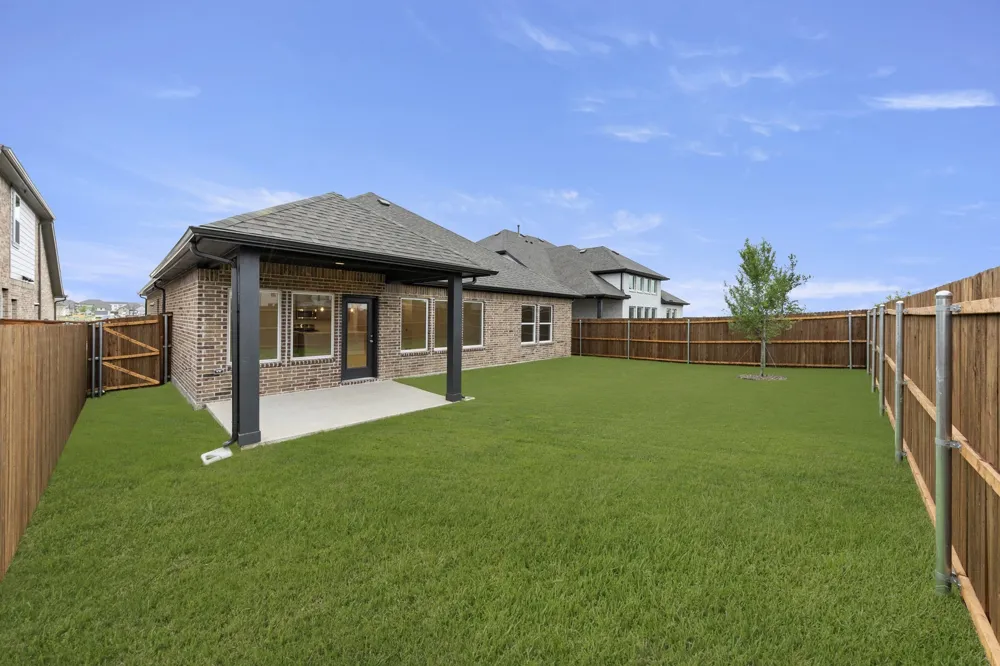 1811 Gleasondale Drive Forney, TX 75126