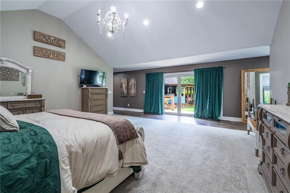 400 Race Horse Drive Summerville, GA 30747