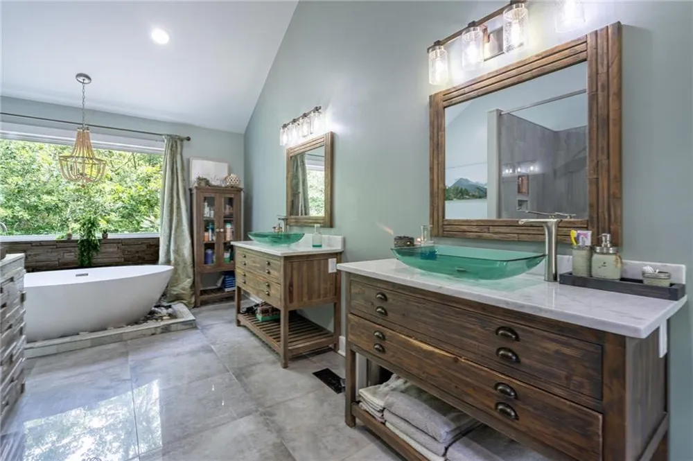 400 Race Horse Drive Summerville, GA 30747
