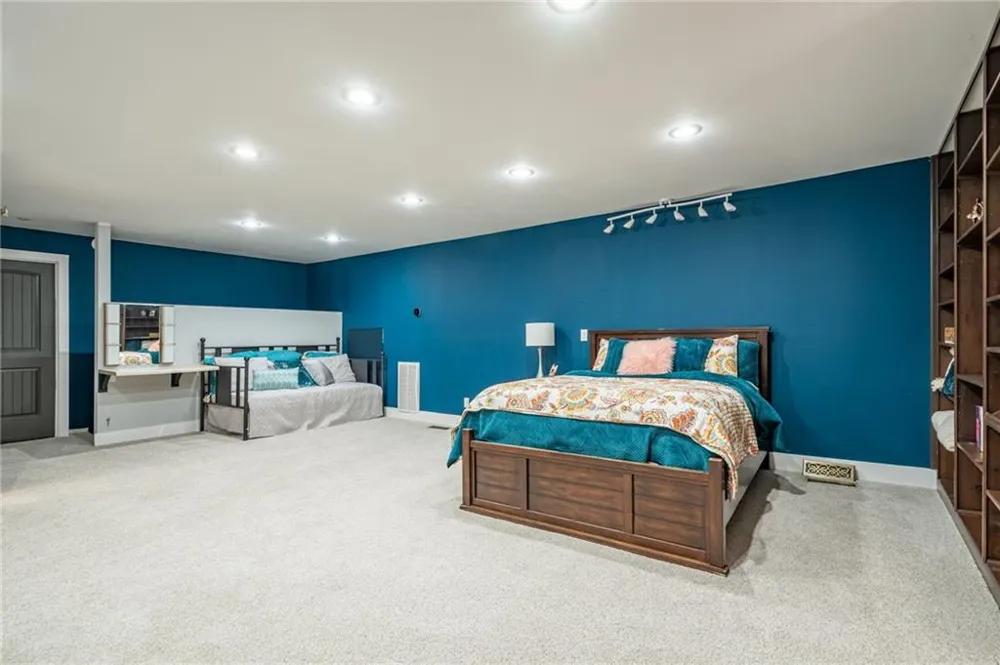400 Race Horse Drive Summerville, GA 30747