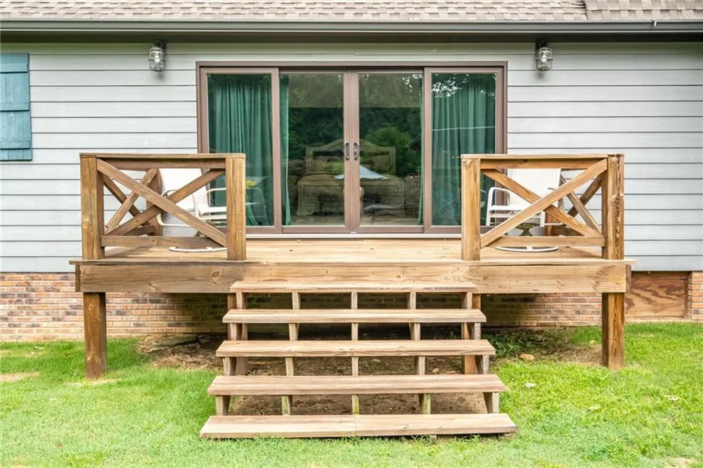400 Race Horse Drive Summerville, GA 30747
