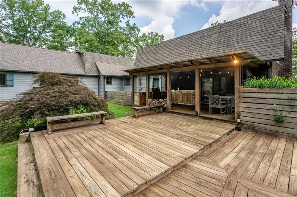 400 Race Horse Drive Summerville, GA 30747