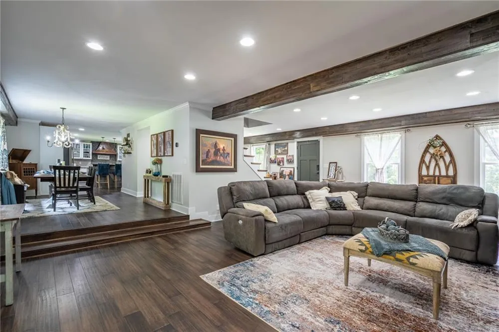 400 Race Horse Drive Summerville, GA 30747