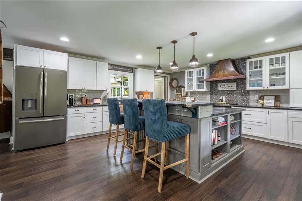 400 Race Horse Drive Summerville, GA 30747