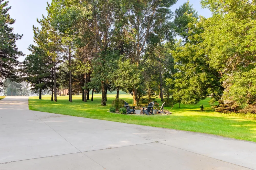 12480 212th Avenue NE New London, MN 56273