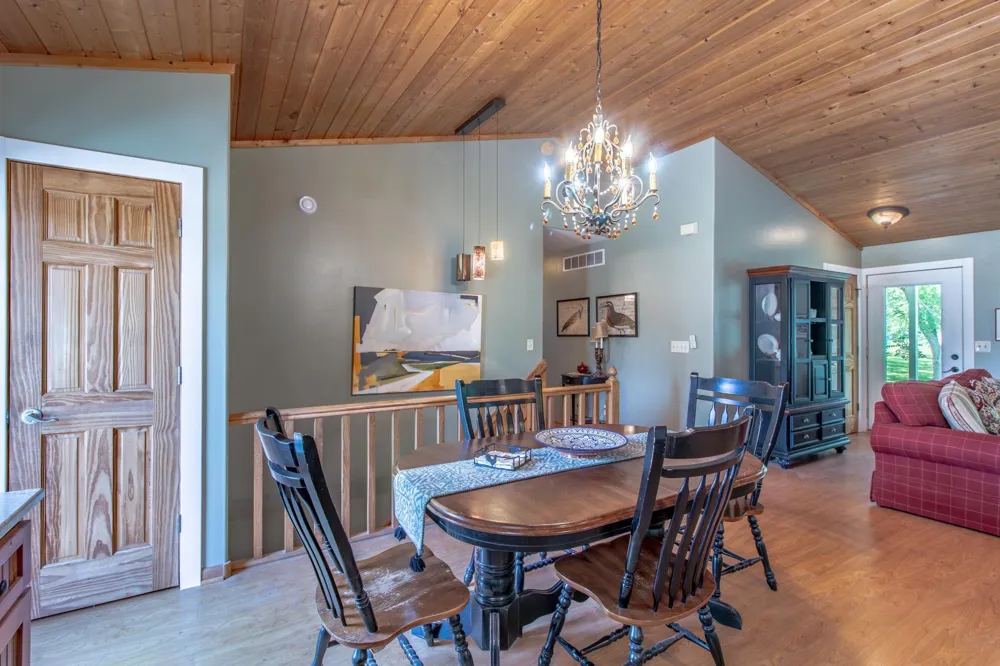 12480 212th Avenue NE New London, MN 56273