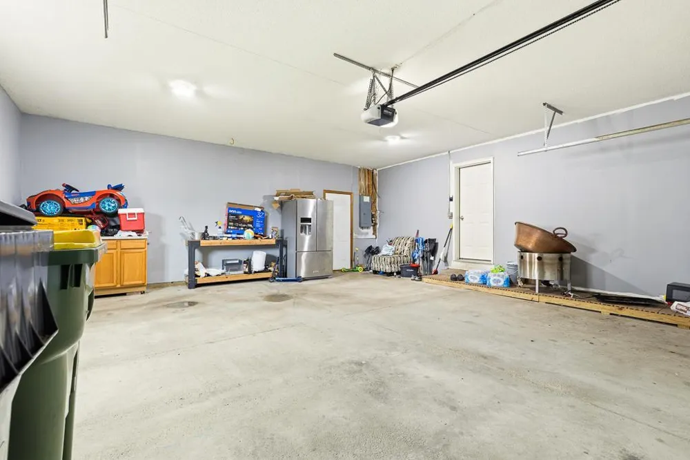 202 Rainbow Drive Marshall, MN 56258