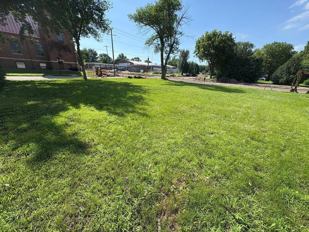 49 S Hering Street Appleton, MN 56208