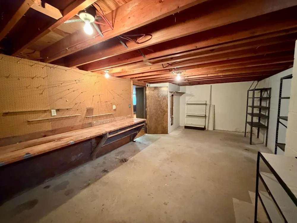 1111 Elm Cove Luverne, MN 56156