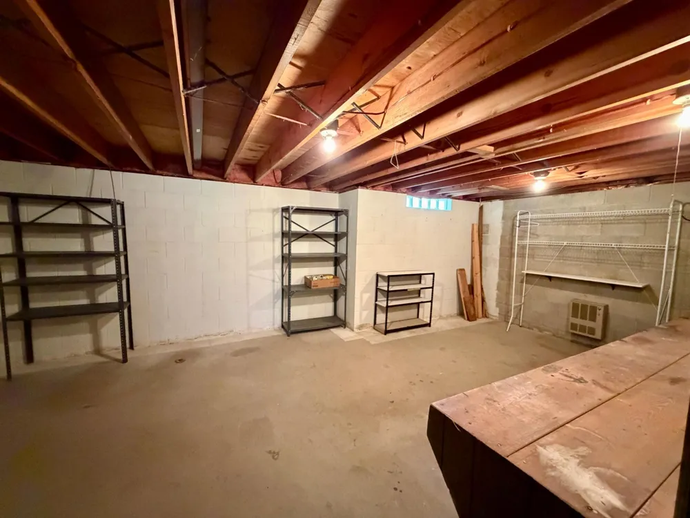 1111 Elm Cove Luverne, MN 56156