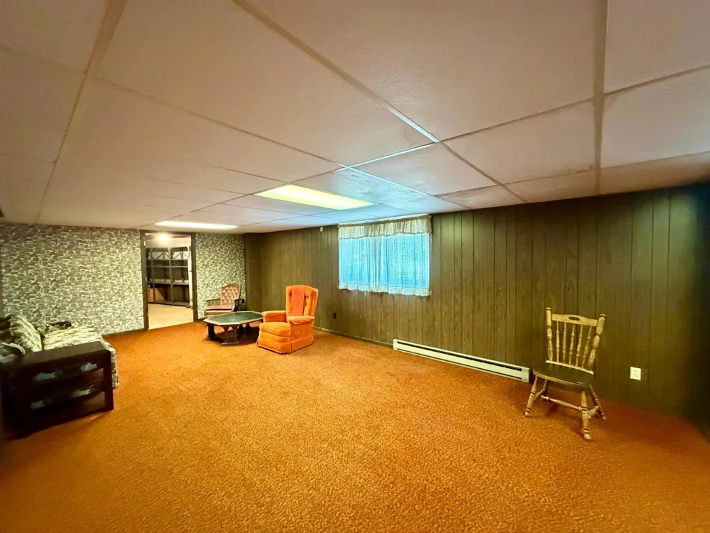 1111 Elm Cove Luverne, MN 56156